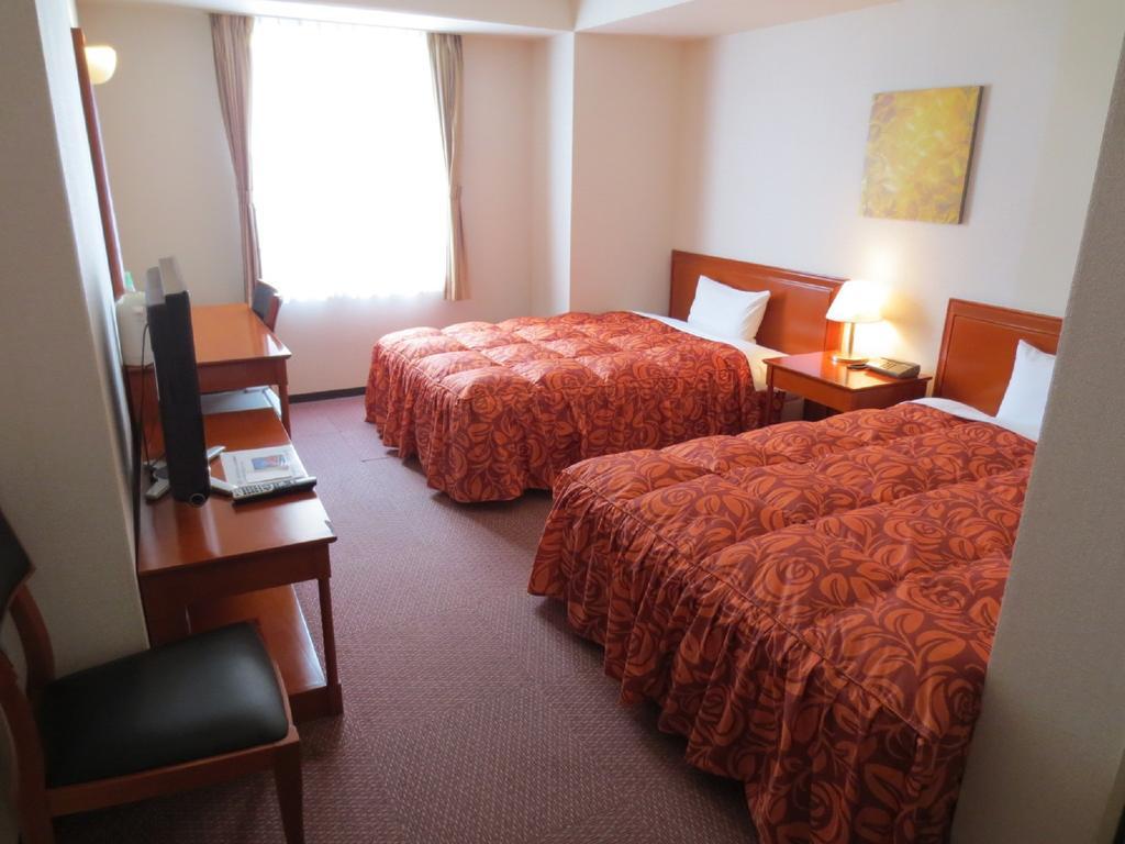 Hotel Minatoya Kōchi Стая снимка